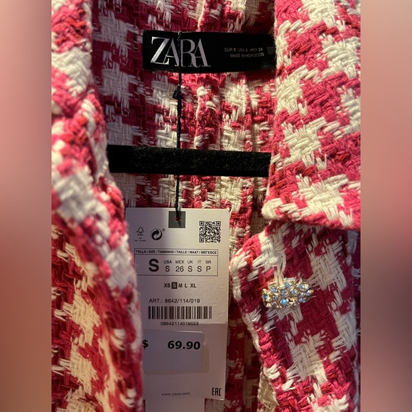 ZARA Pink White Tweed Rhinestone Button Blazer Jacket S NWT - Picture 3 of 6